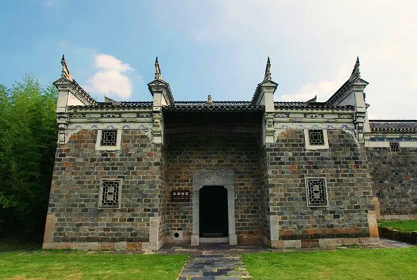 湖北明代藩王博物馆电子导览功能.jpg