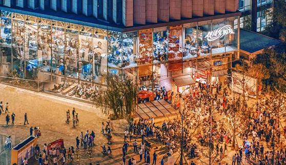 智慧旅游景区发展千亿国际的解决方案.jpg