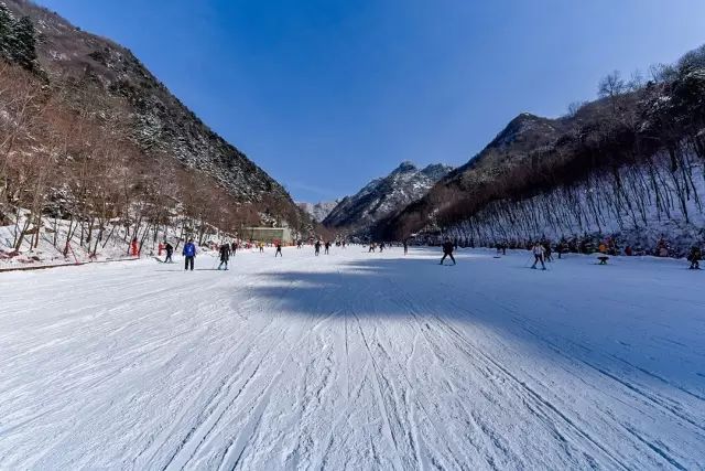 陕西西安市翠华山滑雪场票务管理系统千亿国际的解决方案.jpeg