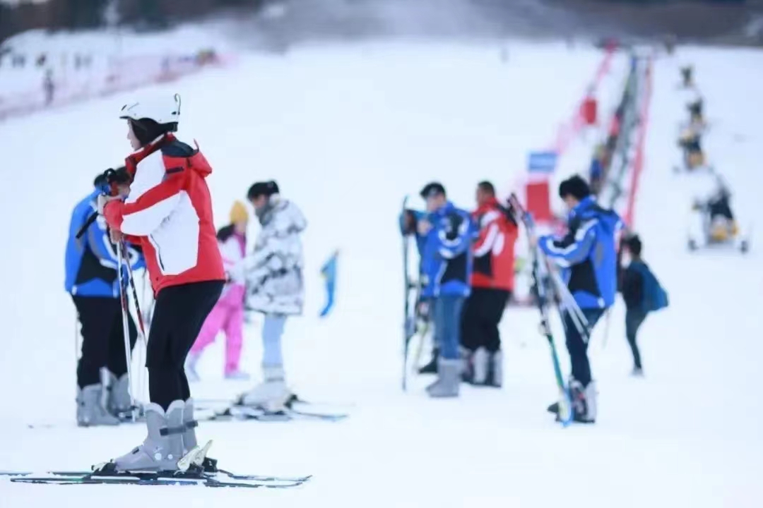 河北承德元宝山滑雪场ota分销系统.jpg