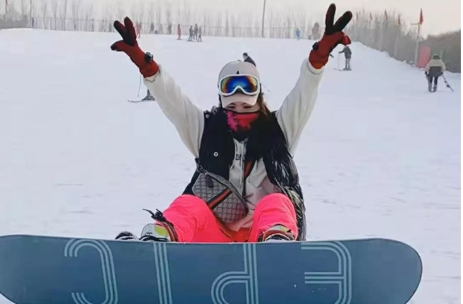 河北保定天阔滑雪场对接ota平台公司.png