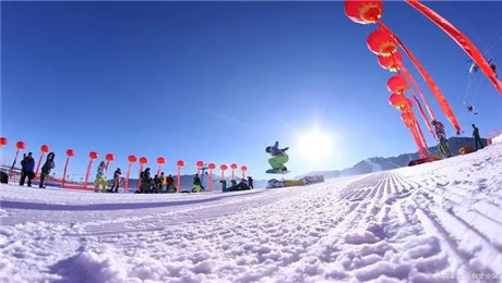 湖北武汉ws热雪奇迹滑雪场一卡通手环系统方案.jpg