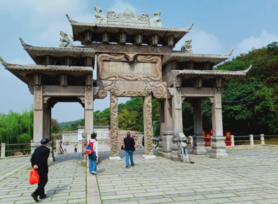 江苏苏州宝华山风景区综合票务管理系统的多少钱.png